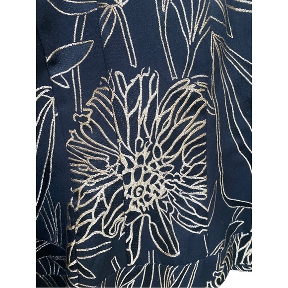 Chico's IVintageI Metallic Black/Gold I Embroidered I Blazer I Jacket I Size: 1 - Picture 8 of 13